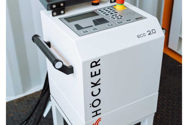 w_ss_front_hoecker_06